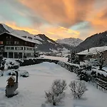 Gaestehaus Alpenblick Wildstrubel Affittacamere