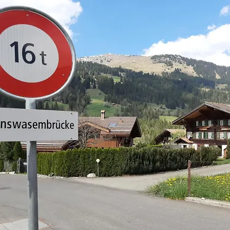 Gaestehaus Alpenblick Wildstrubel Maison d'hôtes 3*