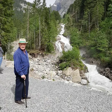 Gaestehaus Alpenblick Wildstrubel Vendégház Sankt Stephan