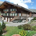 Gaestehaus Alpenblick Wildstrubel 3*