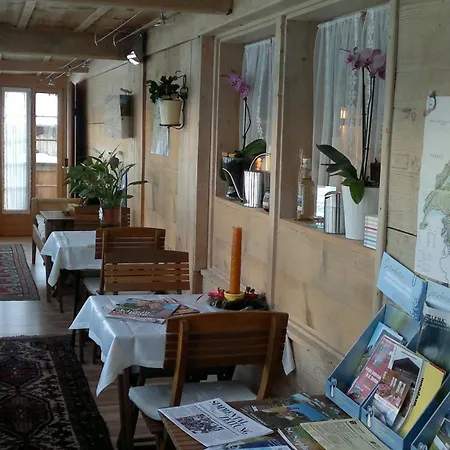 Gaestehaus Alpenblick Wildstrubel Guest house Sankt Stephan