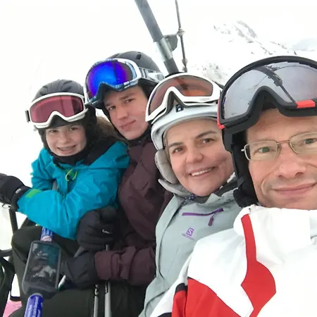 Gaestehaus Alpenblick Wildstrubel 3* Sankt Stephan