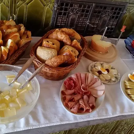 Gaestehaus Alpenblick Wildstrubel 3*