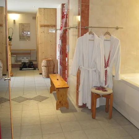 Gaestehaus Alpenblick Wildstrubel בית הארחה Sankt Stephan